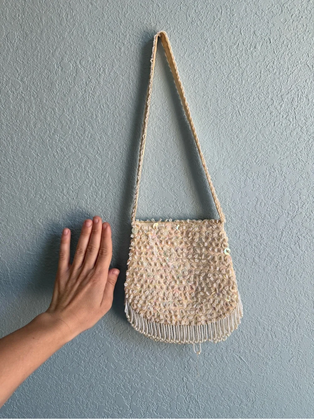 La Regale Ivory Beaded Fringe Shoulder Bag